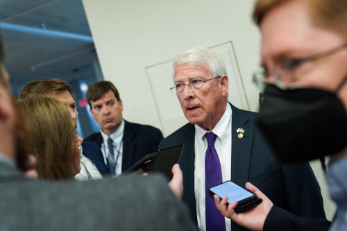 US senators confirm call for formal probe of war plan Signal chat