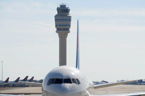 Top FAA air traffic control official stepping down