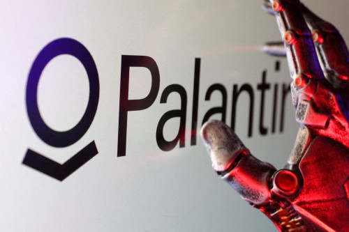 Palantir shares dive after quarterly results fail to impress investors