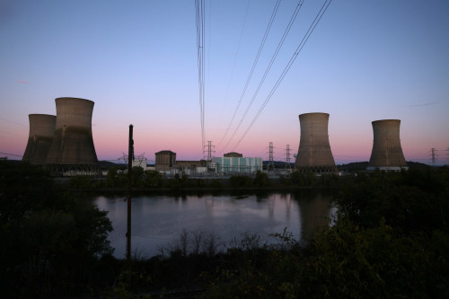 Factbox-Inside U.S. nuclear energy landscape as Trump seeks to fast-track reactor approvals