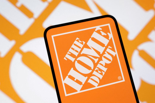 Home Depot targets contractors, rivals with $4.3 billion deal for GMS