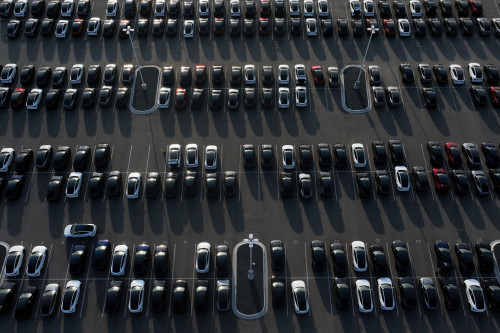 Automakers push EV sales as $7,500 US tax credit is set to end