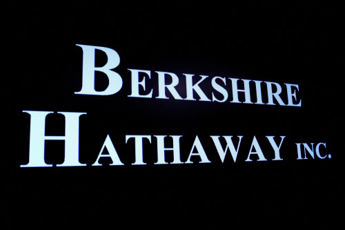 VeriSign falls after Buffett’s Berkshire sells $1.23 billion stock
