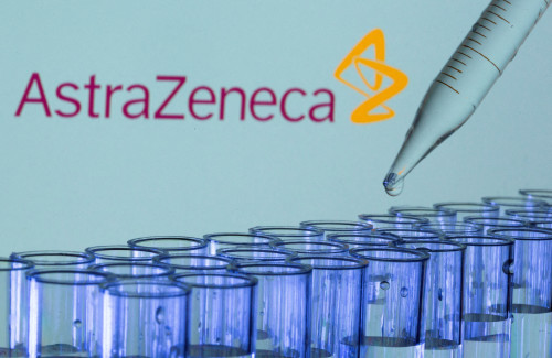 AstraZeneca wins shareholder backing for NYSE listing in US pivot