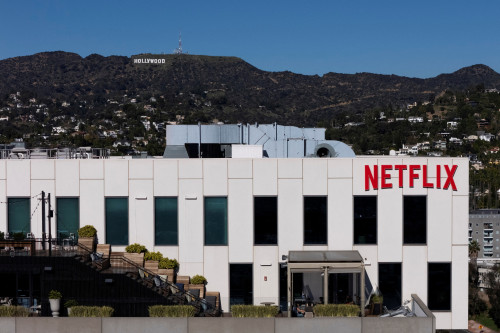 Netflix, Warner Bros bonds among $100 million purchased by Trump