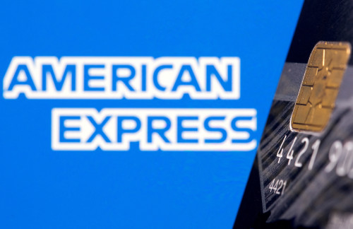 AmEx deepens push into small and mid-market businesses with new cards