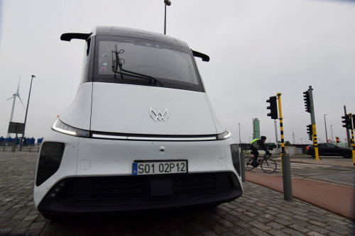 Chinese electric truck maker Windrose makes first US delivery