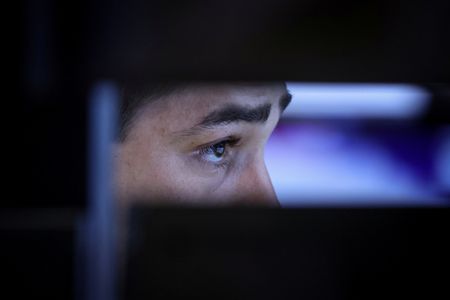 Higher interest rates boost hedge fund stock borrowing to record high – Goldman