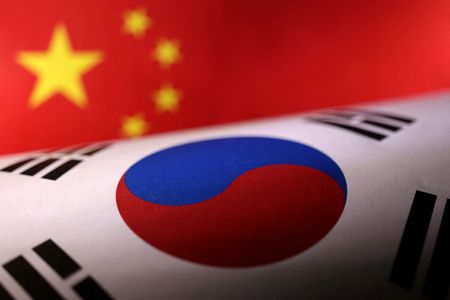 China, South Korea agree to strengthen talks on chip industry – Chinese commerce ministry