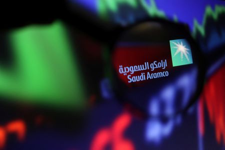 Saudi Aramco considers selling $50 billion in shares – WSJ3