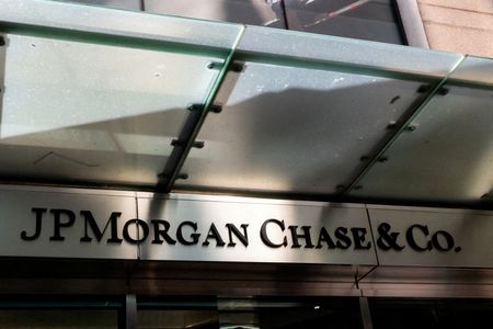 JPMorgan profit beats estimates on record interest income, First Republic purchase