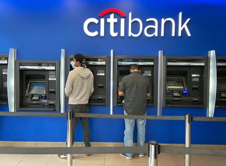 Citigroup profit beats estimates on trading, interest payments; CEO pushes overhaul