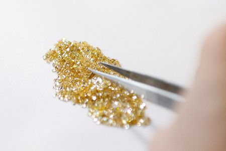 G7 plan to ban Russian diamonds to further dim industry sparkle